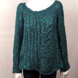 FREE PEOPLE LONG SLEEVE DARK GREEN CROTCHED SWEATER